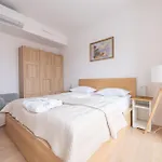 Hotel apartamentowy Sea Collection By Marina Royale 4*