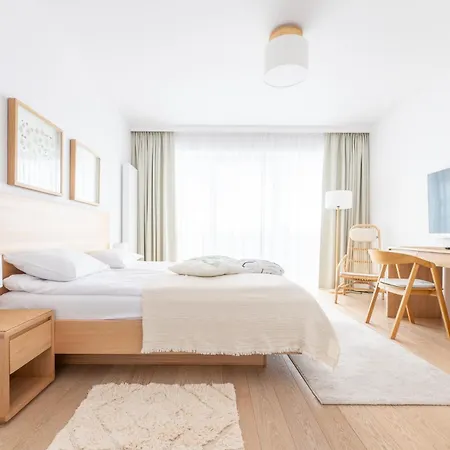 Aparthotel Sea Collection By Marina Royale