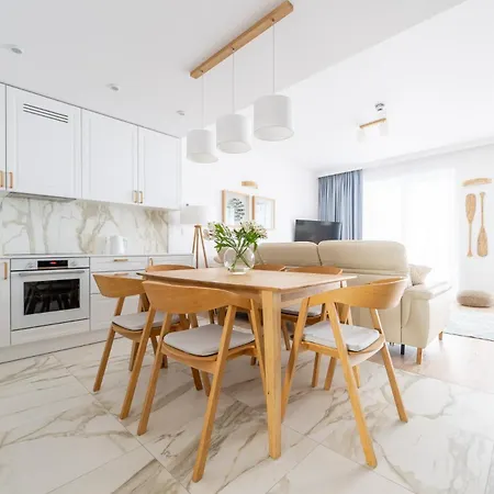 Sea Collection By Marina Royale Aparthotel