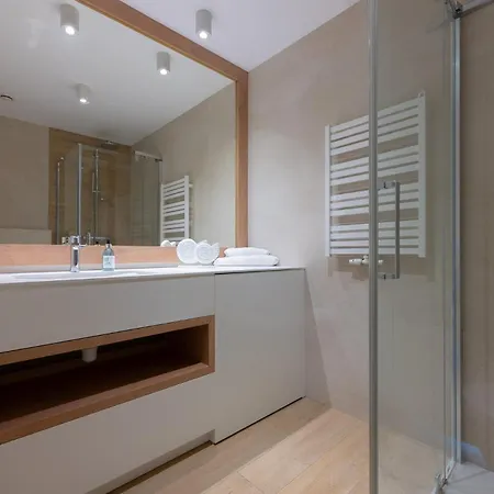 Sea Collection By Marina Royale Hotel apartamentowy 4*