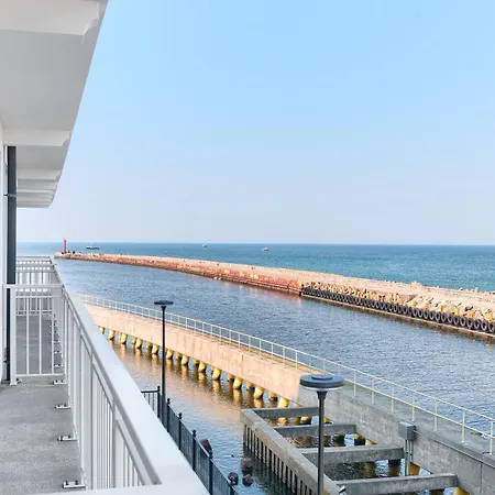 Lejlighedshotel Sea Collection By Marina Royale 4*