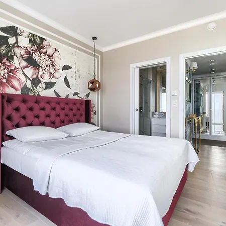 Appart hôtel Sea Collection By Marina Royale 4*