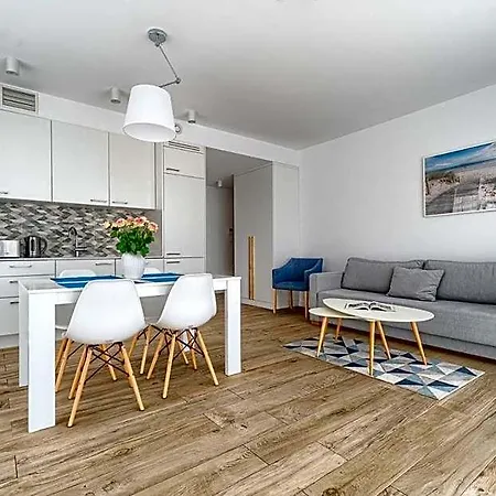 Hotel apartamentowy Sea Collection By Marina Royale 4*