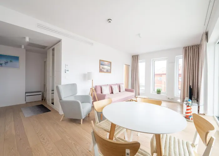 Sea Collection By Marina Royale Apartahotel 4*