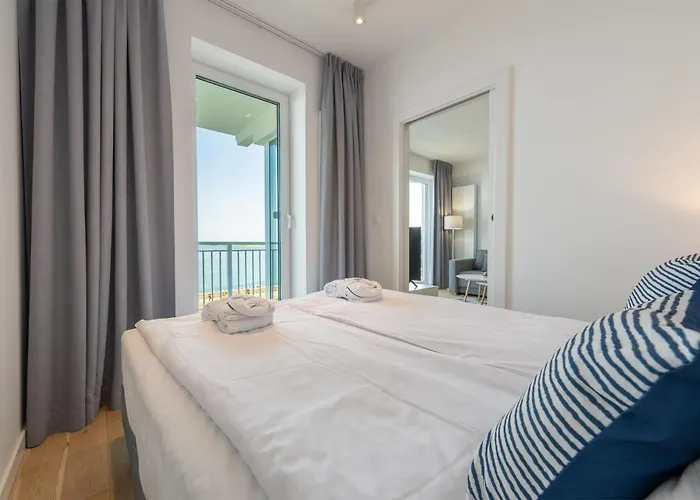 Sea Collection By Marina Royale Apartahotel 4*