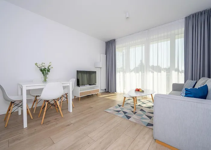 Sea Collection By Marina Royale Apartahotel 4*