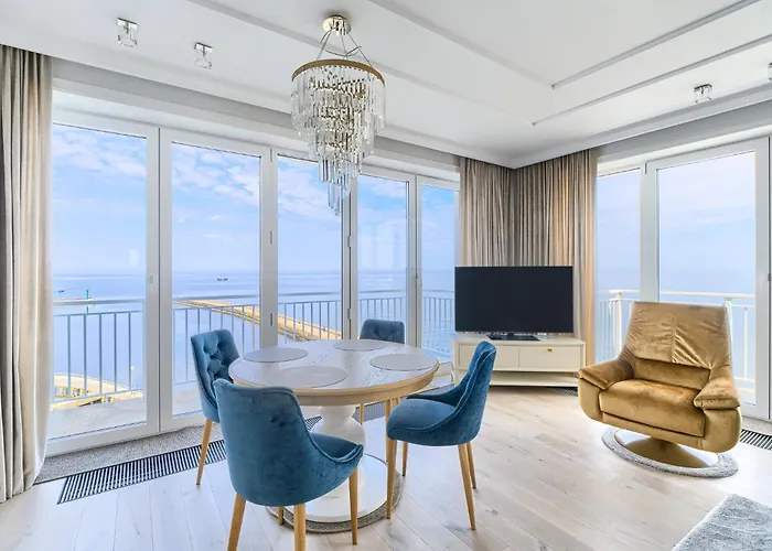 Sea Collection By Marina Royale Apartahotel 4*